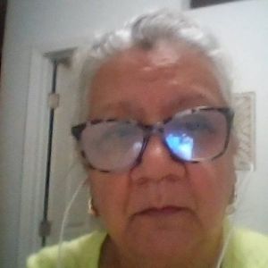 Meet your Posher, Magdalena